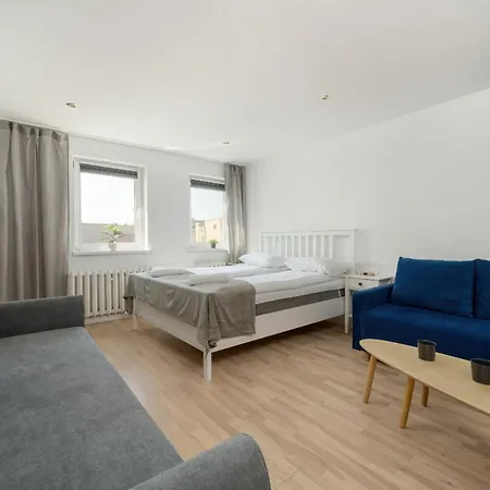 Przestronne Przy Rynku We Wroclawiu Z Klimatyzacja I Wanna By Renters *