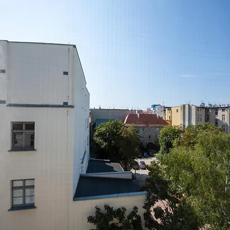 Przestronne Przy Rynku We Wroclawiu Z Klimatyzacja I Wanna By Renters Апартаменты Вроцлав