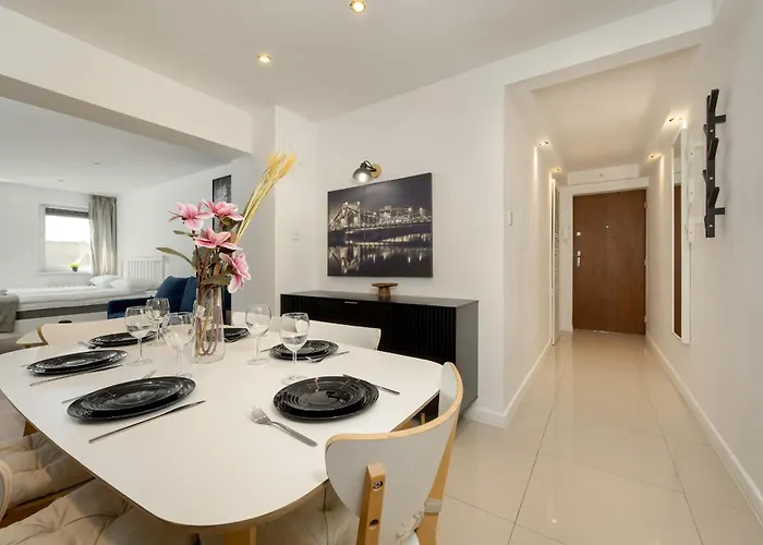 Przestronne Przy Rynku We Wroclawiu Z Klimatyzacja I Wanna By Renters *